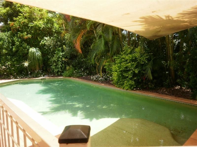 6 Otter Court, Pelican Waters QLD 4551