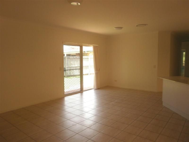 6 Otter Court, Pelican Waters QLD 4551