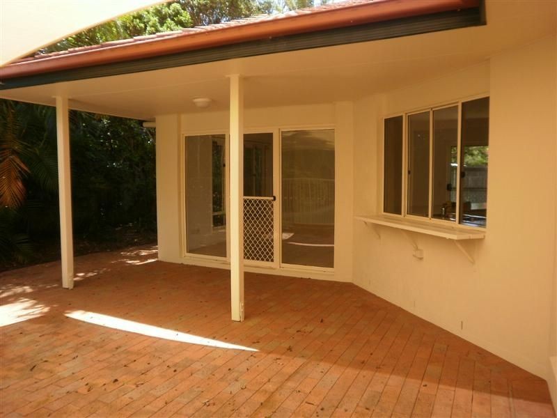 6 Otter Court, Pelican Waters QLD 4551