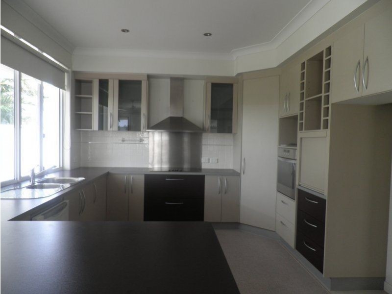 37 Millennium Circuit, Pelican Waters QLD 4551