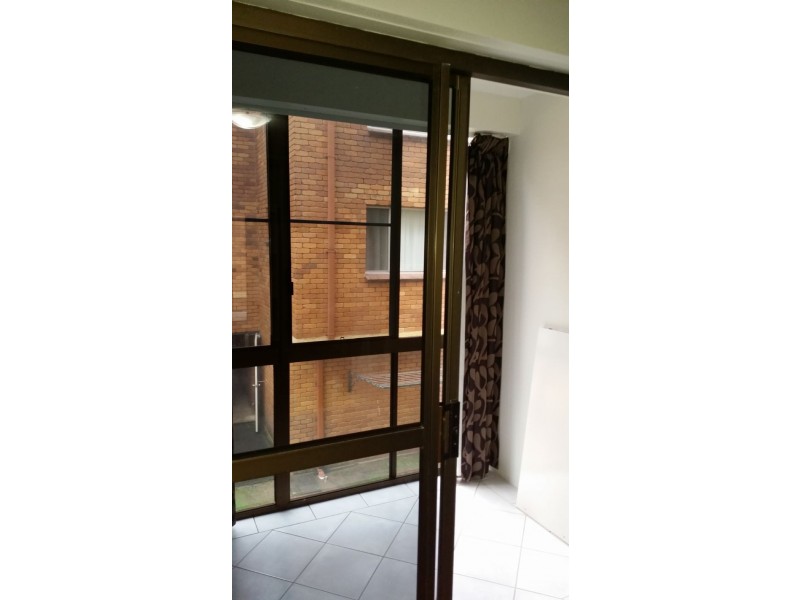 4/21 Landsborough Parade, Golden Beach QLD 4551