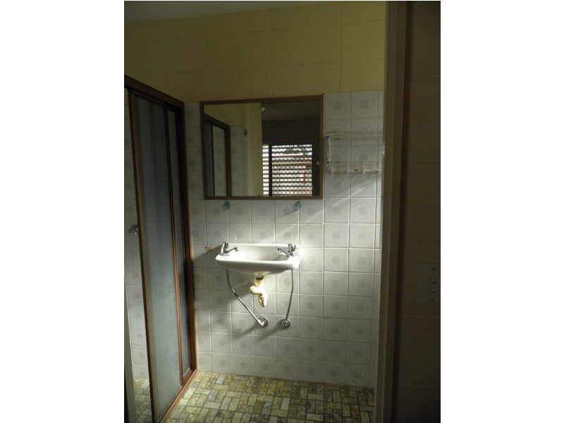 46 Coronation Ave, Golden Beach QLD 4551