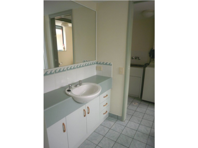 1/49 Lower Gay Terrace, Caloundra QLD 4551