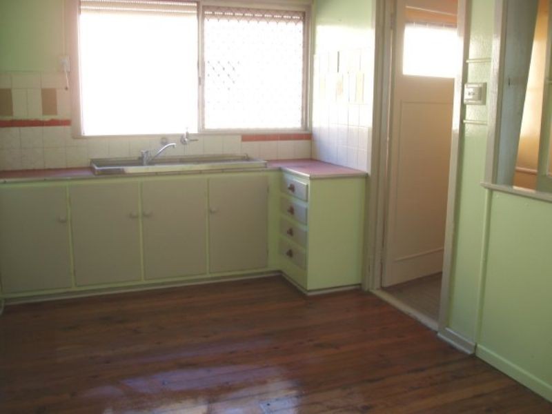 18 Arthur Street, Caloundra QLD 4551