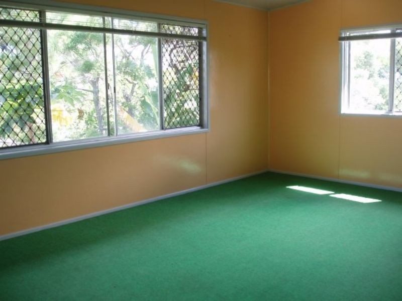 18 Arthur Street, Caloundra QLD 4551