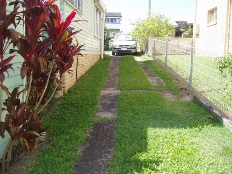 18 Arthur Street, Caloundra QLD 4551