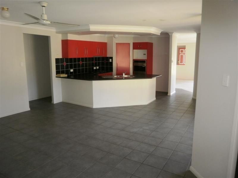 18 Agincourt Street, Pelican Waters QLD 4551