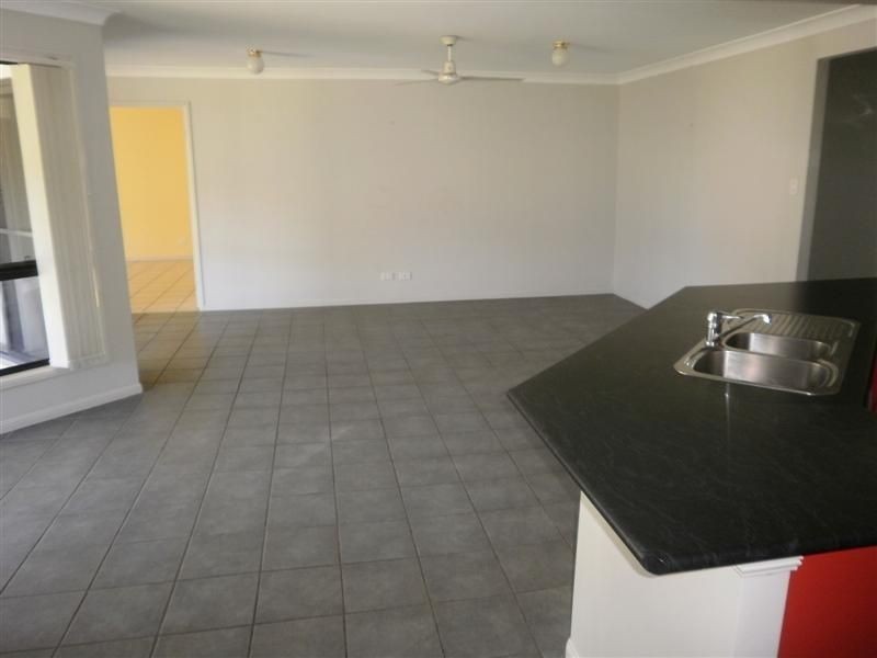 18 Agincourt Street, Pelican Waters QLD 4551