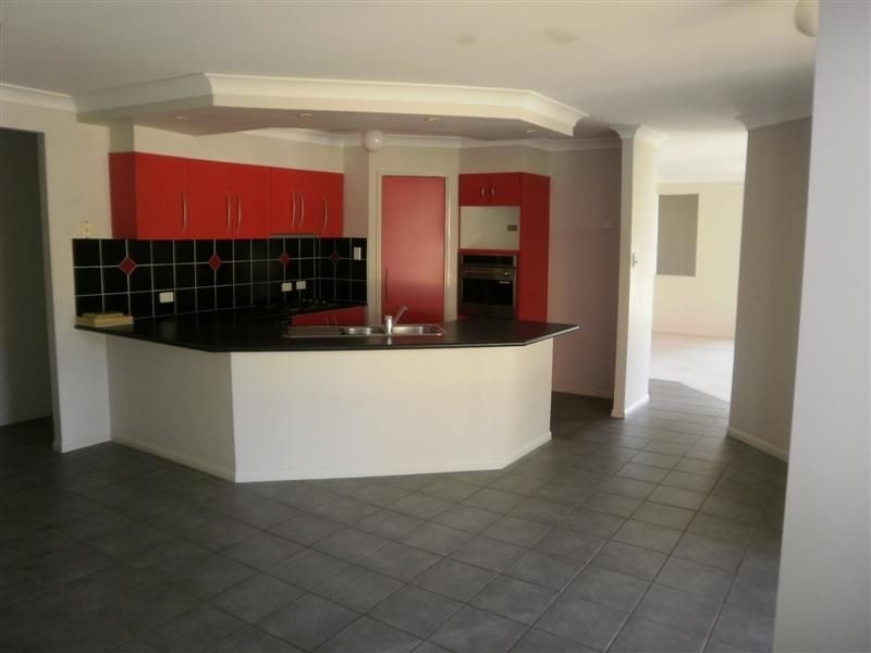 18 Agincourt Street, Pelican Waters QLD 4551