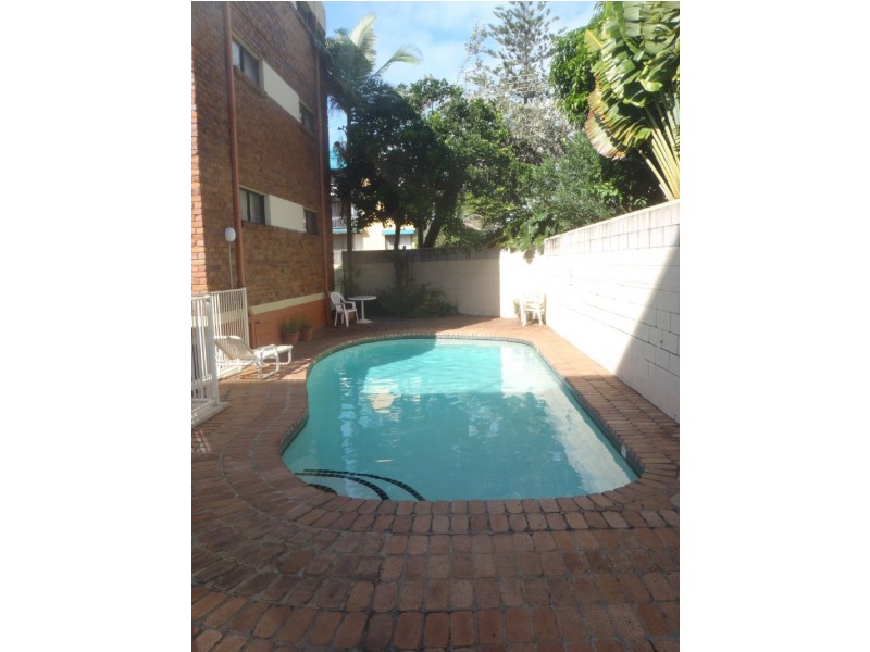 6/7 Warne Tce, Kings Beach QLD 4551