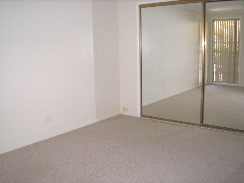 16 Oceanic Drive, Warana QLD 4575