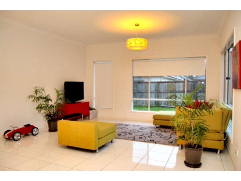 61 Rawson Street, Caloundra West QLD 4551