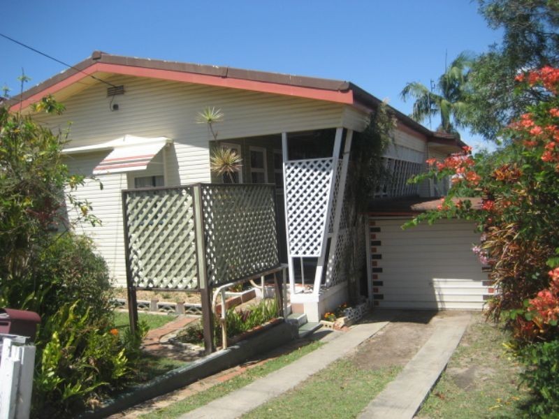 22 Arthur Street, Caloundra QLD 4551