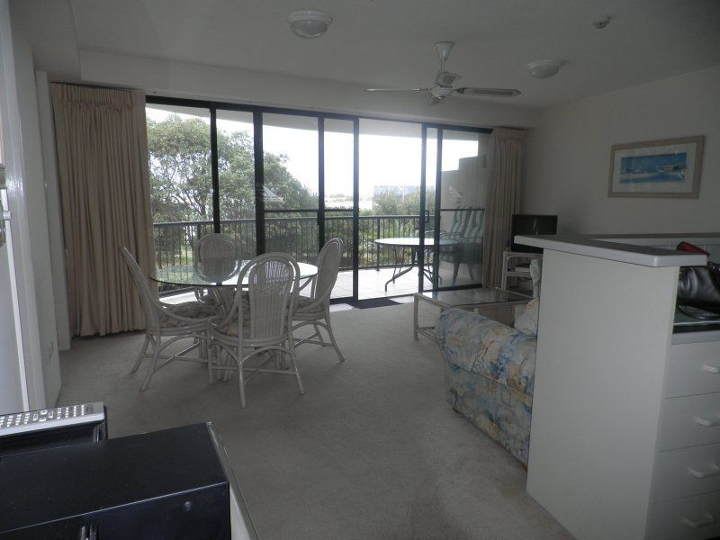 6/35 Landsborough Parade, Golden Beach QLD 4551