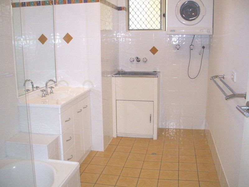2/18 Bulcock Beach Esplanade, Caloundra QLD 4551