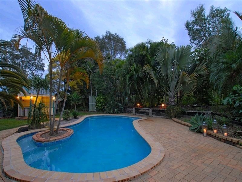 3 Brolga Court, Little Mountain QLD 4551