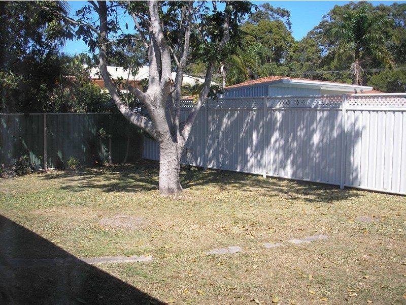 6 Kowandi Street, Wurtulla QLD 4575