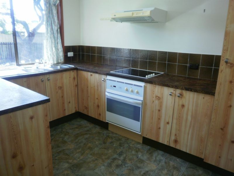 11 Juno Drive, Aroona QLD 4551