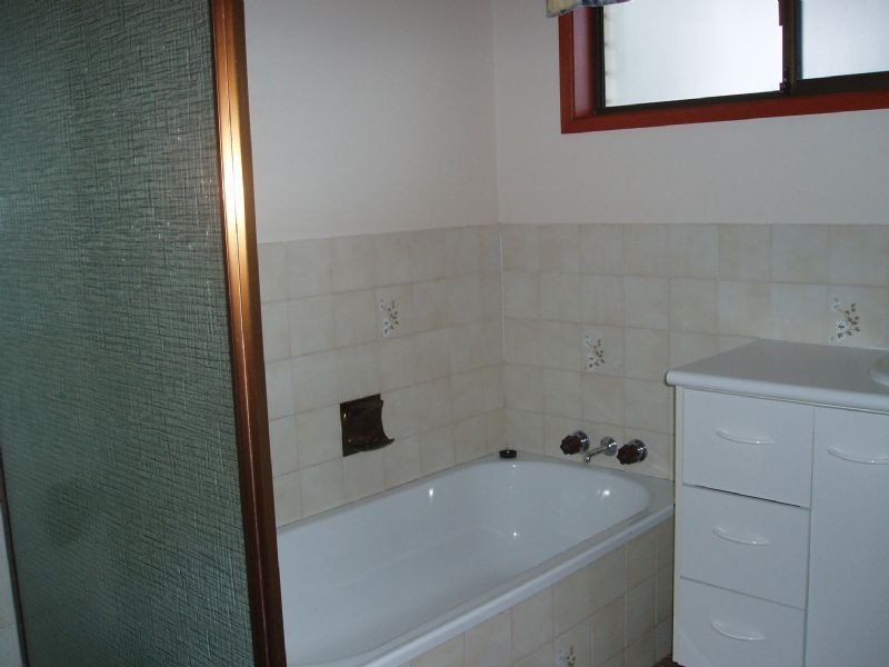 11 Juno Drive, Aroona QLD 4551