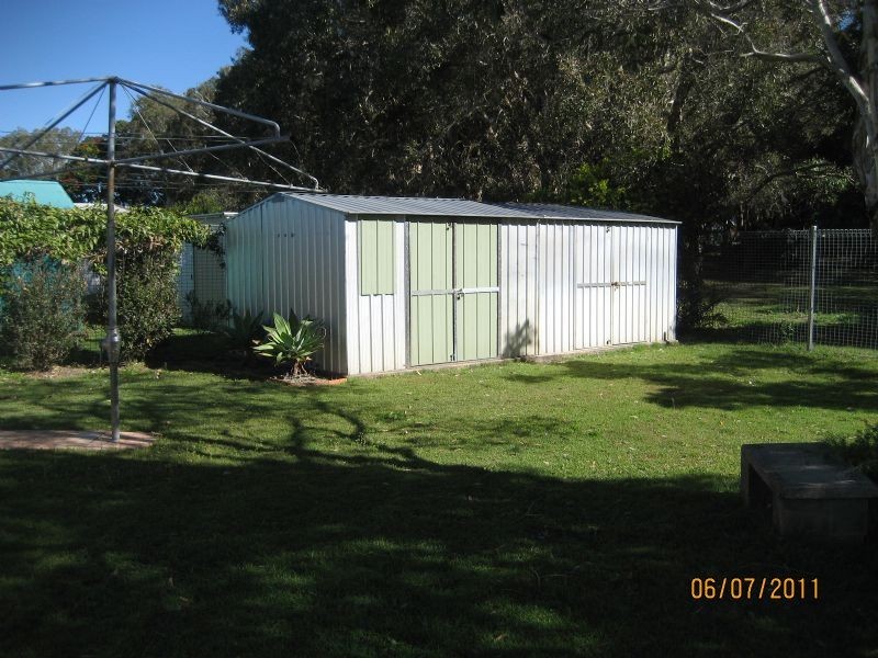 118 Taylor Ave, Golden Beach QLD 4551