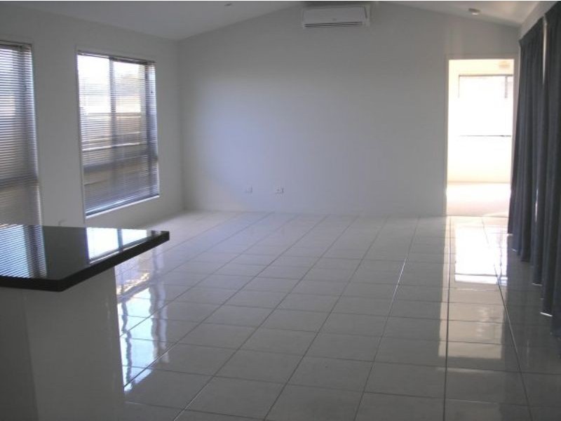 5 Bangalore Close, Caloundra West QLD 4551