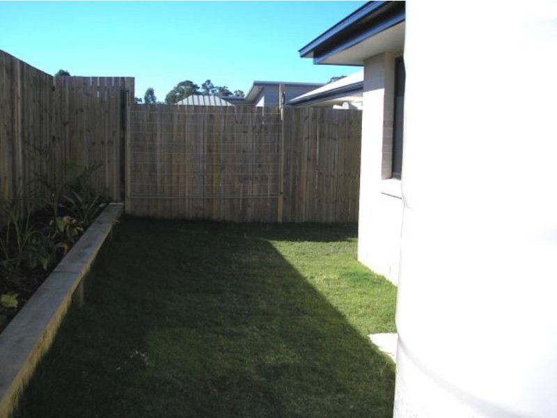 5 Bangalore Close, Caloundra West QLD 4551
