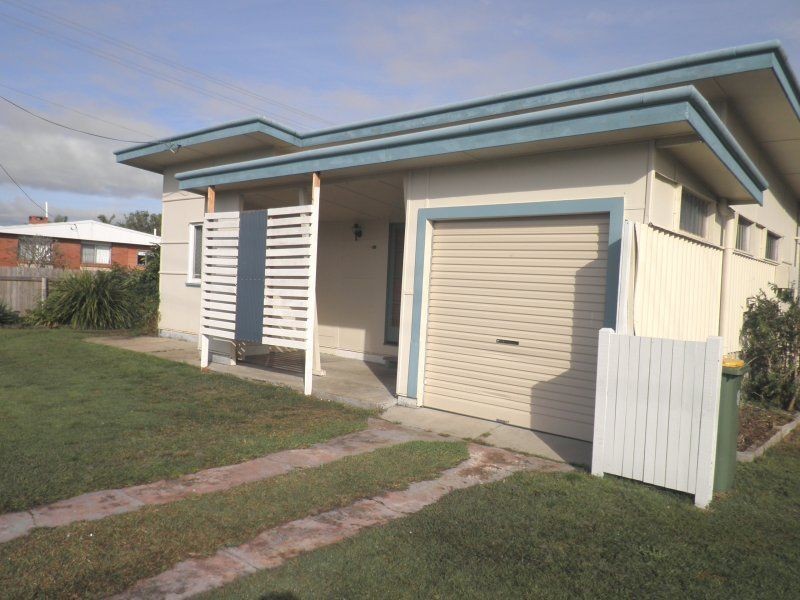 96 Landsborough Parade, Golden Beach QLD 4551