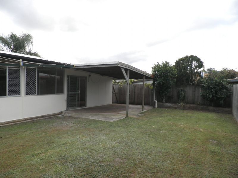 13 Anning Avenue, Golden Beach QLD 4551