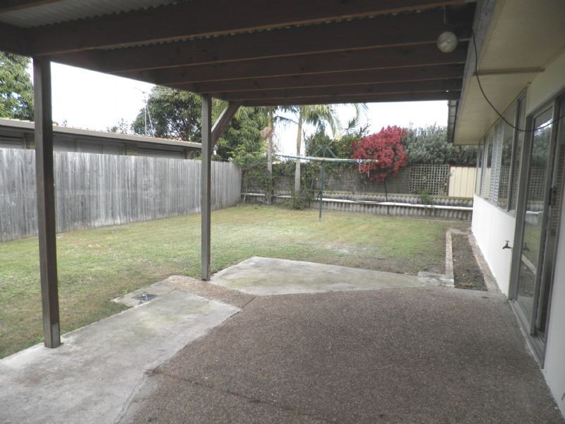 13 Anning Avenue, Golden Beach QLD 4551