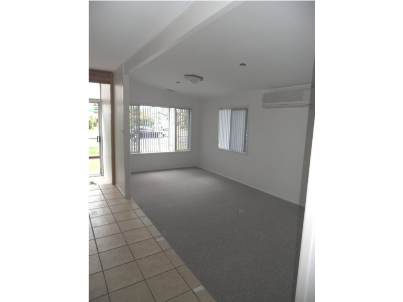 42 Coronation Avenue, Golden Beach QLD 4551