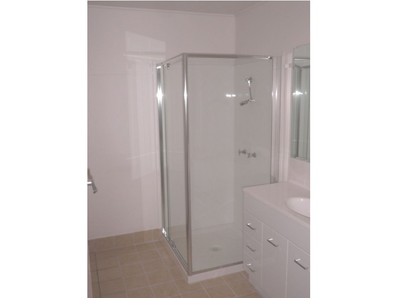 42 Coronation Avenue, Golden Beach QLD 4551