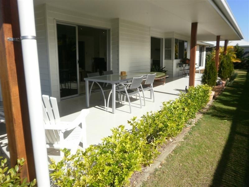 20 St Pauls Avenue, Golden Beach QLD 4551
