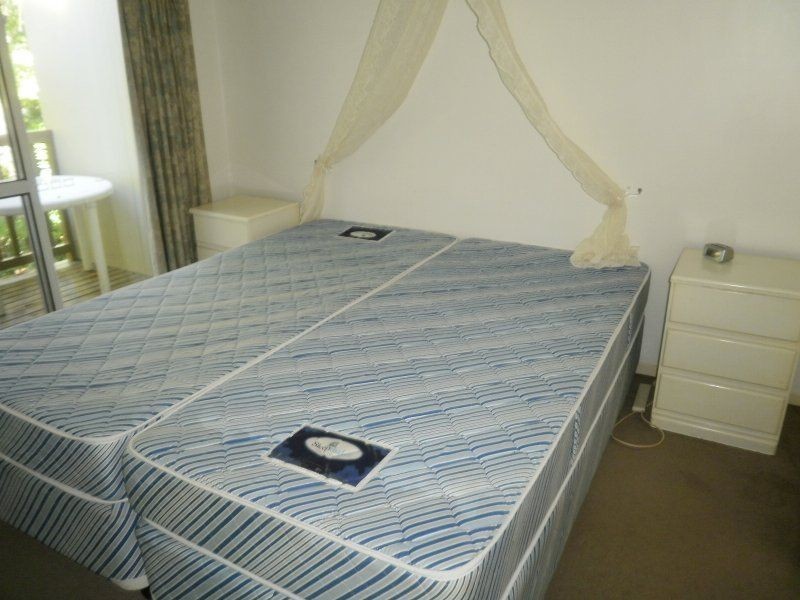 13/2 Landsborough Parade, Golden Beach QLD 4551