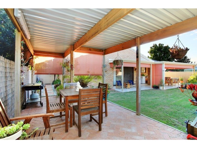 2/65 Lamerough Parade, Golden Beach QLD 4551