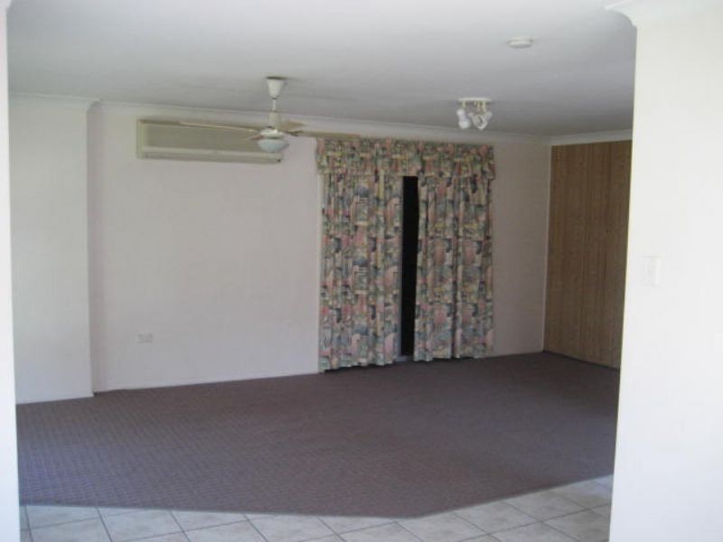 88 Palmer Ave, Golden Beach QLD 4551