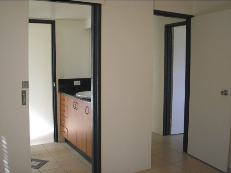 4/15 Landsborough Parade, Golden Beach QLD 4551