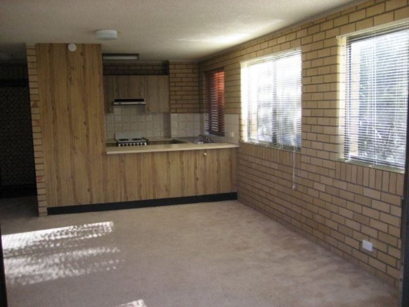 6/8 Coonoowrin Street, Battery Hill QLD 4551