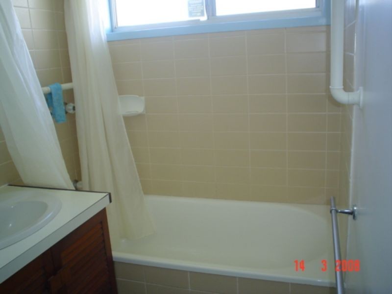 4/107 Landsborough Pde, Golden Beach QLD 4551