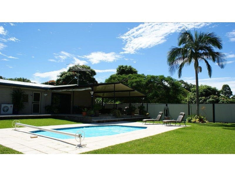 15 Martin Road, Palmview QLD 4553