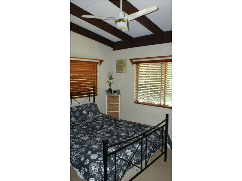 15 Martin Road, Palmview QLD 4553
