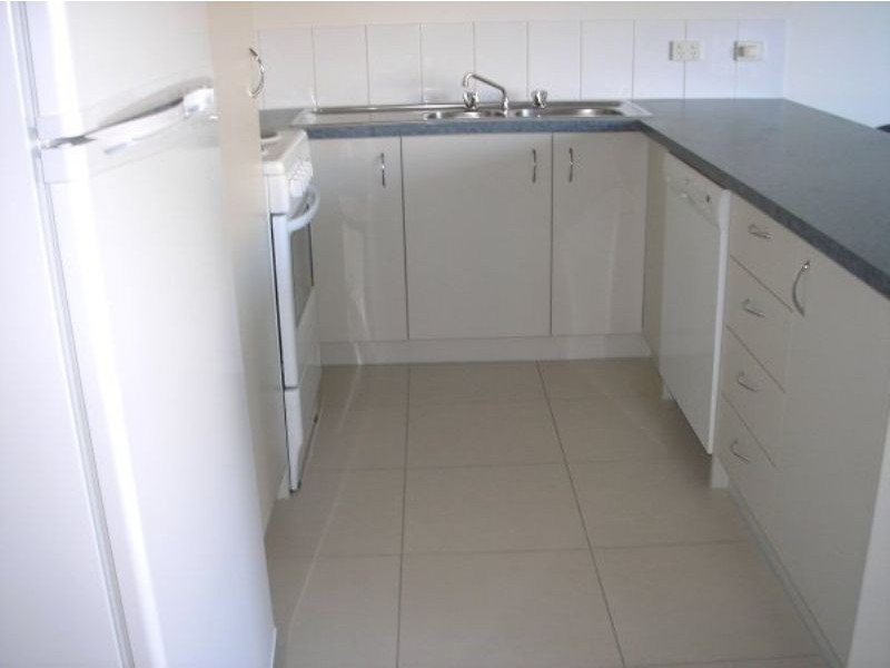 6/58 Edmund Street, Kings Beach QLD 4551