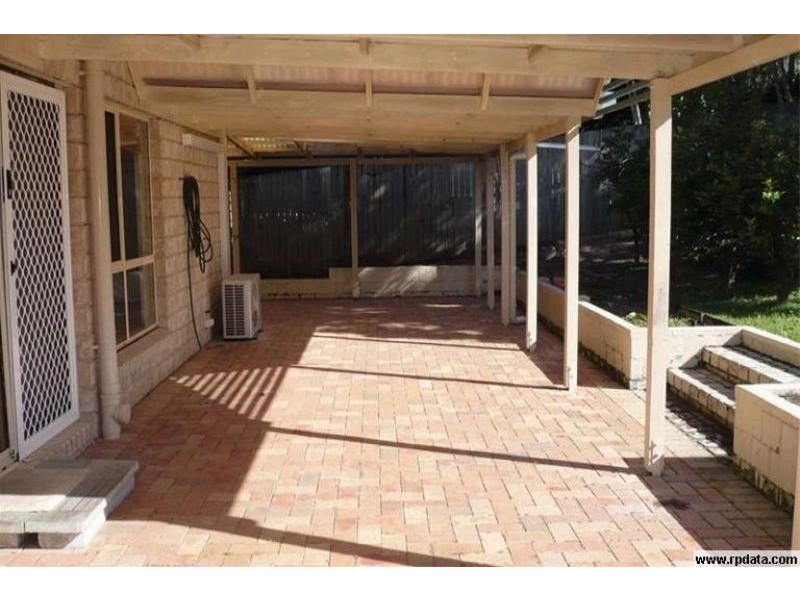 11 Stradbroke Drive, Little Mountain QLD 4551
