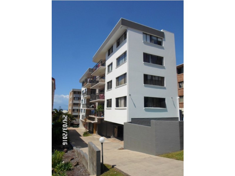 5/24 Moreton Pde, Kings Beach QLD 4551