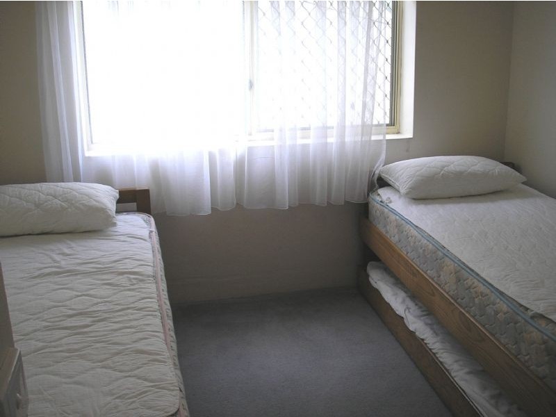4/18 Bulcock Beach Esplanade, Caloundra QLD 4551
