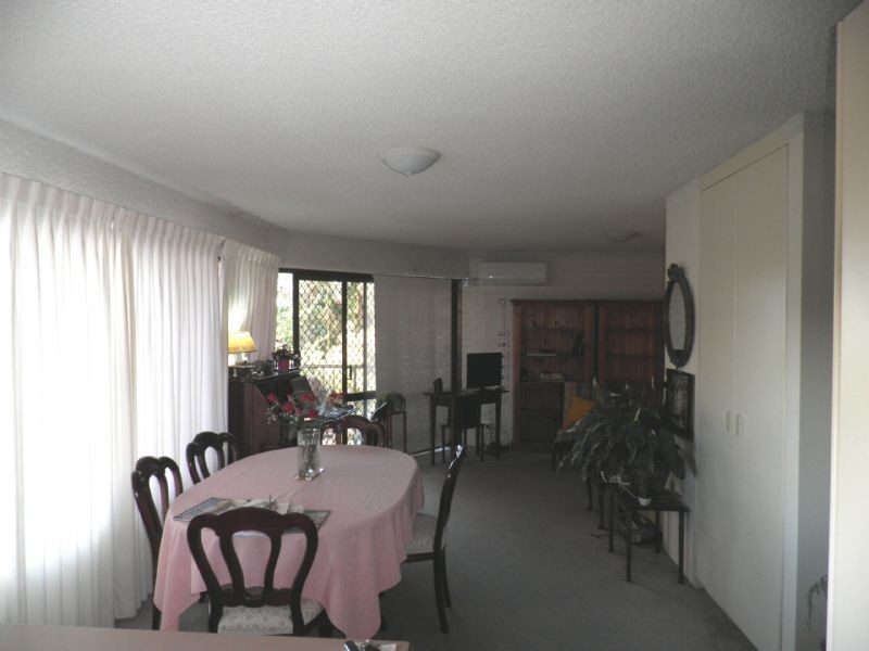 2/1 Moffat Street, Moffat Beach QLD 4551