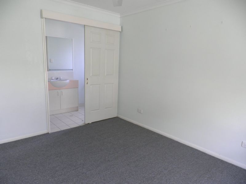 23 Athenree Place, Little Mountain QLD 4551