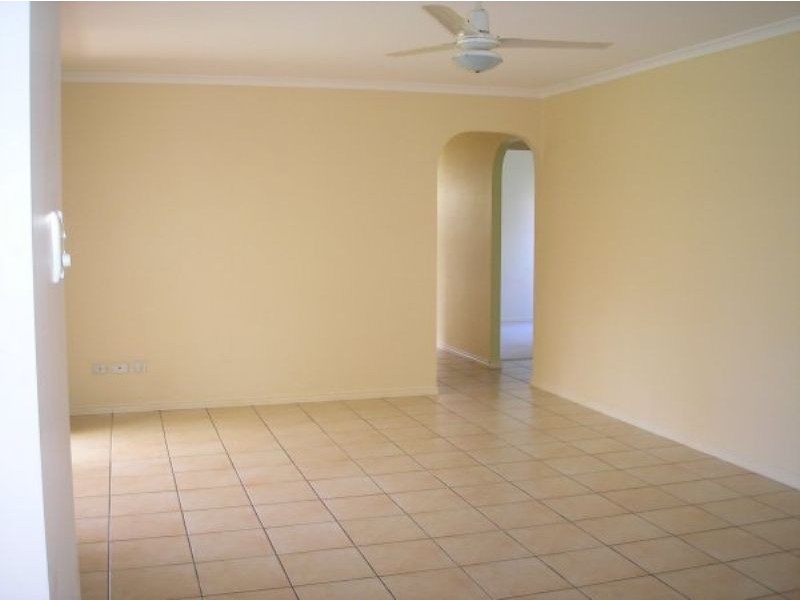 13 Bluebell Street, Currimundi QLD 4551