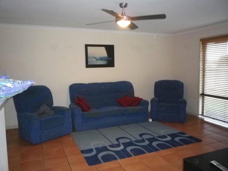 9 Tulipoak Court, Little Mountain QLD 4551