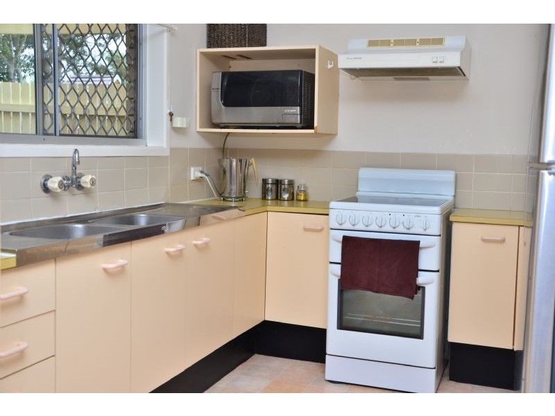 1 Thinana Street, Wurtulla QLD 4575