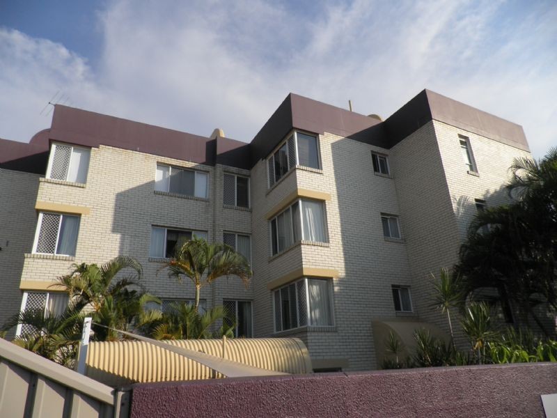 2/41 Canberra Tce, Caloundra QLD 4551